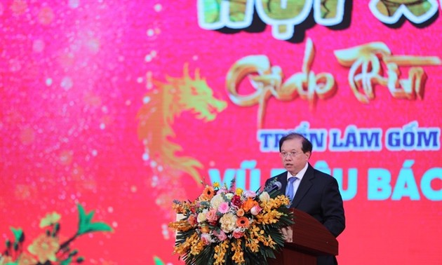 Frühlingsfest zum Neujahr des Drachens 2024 in Hanoi eröffnet