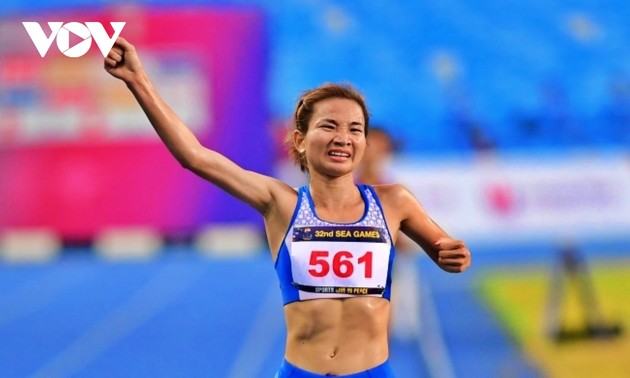 Leichtathletin Nguyen Thi Oanh nimmt am VTC-Laufwettbewerb „Run to live” teil