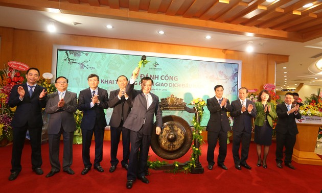 Securities market offers important capital source for Vietnam