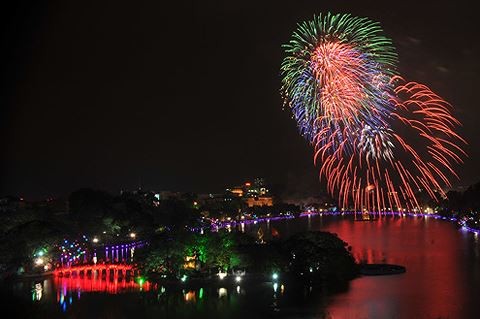 Vietnamese welcome Lunar New Year 2018 