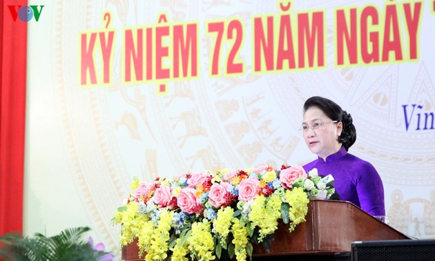 Vietnam pays tribute to war invalids, martyrs