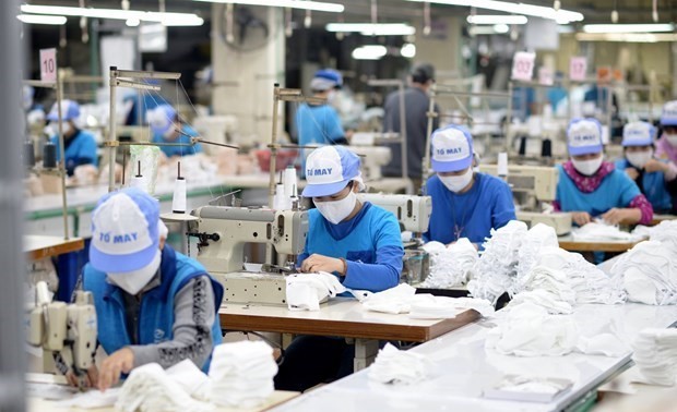 Garment producers pledge sufficient face masks for domestic use