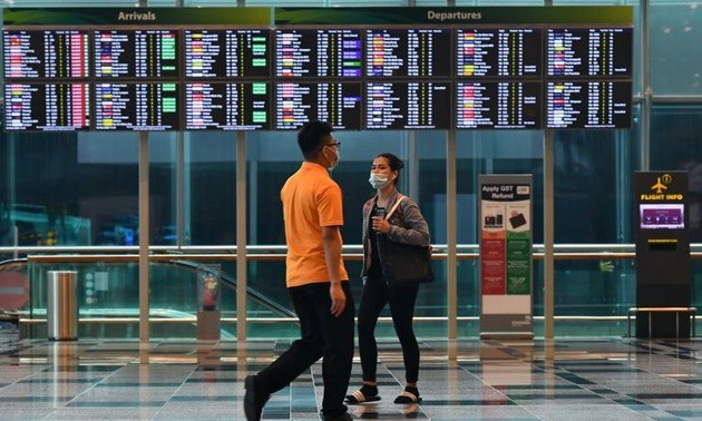 Singapore cuts quarantine time for visitors from Vietnam by half
