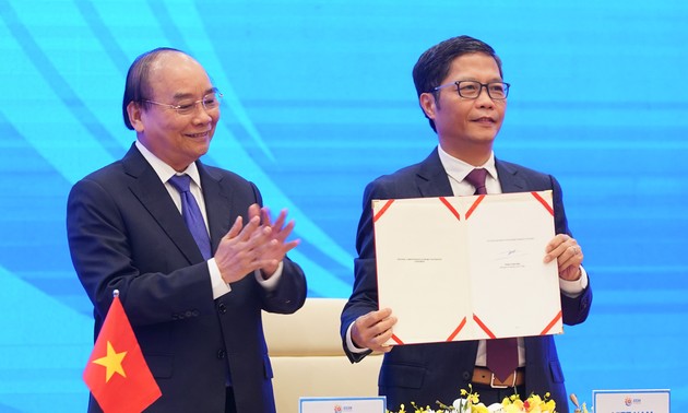 World’s largest trade pact signed