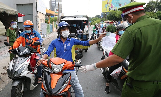 HCM city allows 11 groups to go out amid pandemic restrictions
