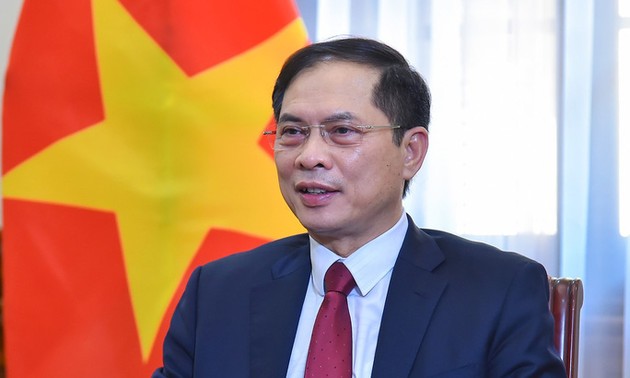 Politburo conclusion reaffirms overseas Vietnam as integral part of nation  