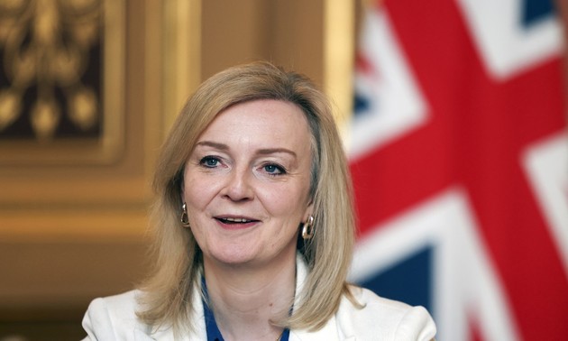 Liz Truss becomes next British PM