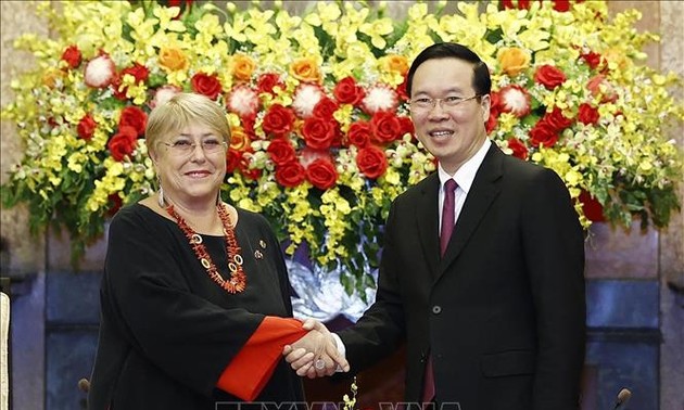 President hosts reception for Chile's Bachelet  ​