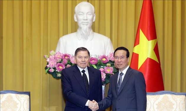President hails visit by Chief Justice of Russia