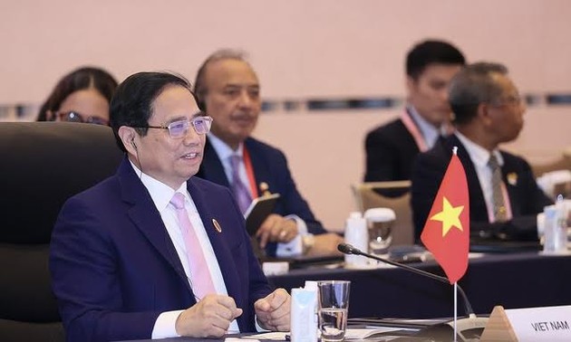 Vietnam PM proposes directions for ASEAN-Japan relations 