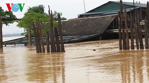 Flooding causes heavy casualties and property losses in central region