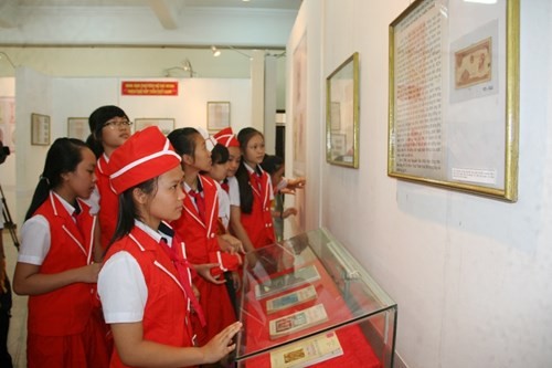 Exhibition on President Ho Chi Minh’s image