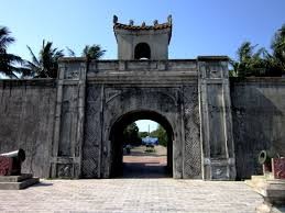 Prime Minister: Quang Tri ancient citadel servicemen contribute to national development