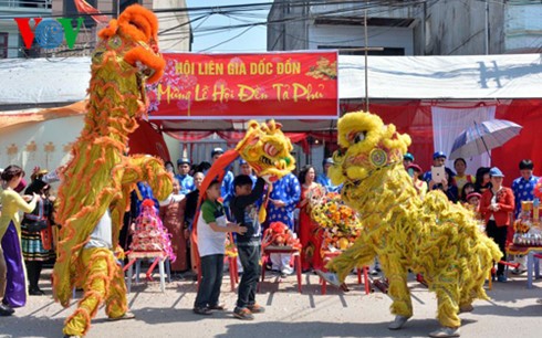 Ta Phu-Ky Lua Temple festival in Lang Son