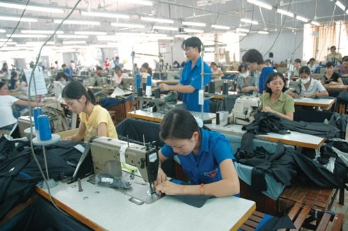 Korean firms interested in Vietnam’s garment and textile sector