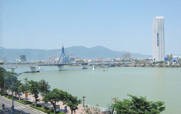 Da Nang remains on top of Provincial Competitiveness Index 2015