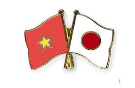  日本向越南提供40多万美元援助用于改善交通条件和特困地区教学条件