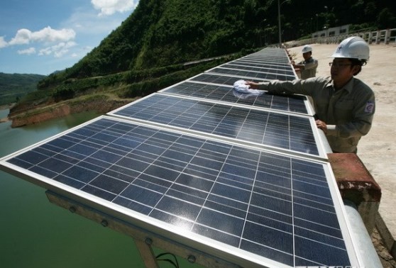 “越南发展可再生能源”研讨会在河内举行