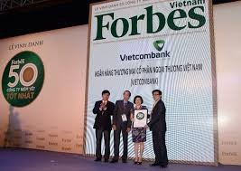 越南外贸股份商业银行被授予2016年越南最佳银行称号