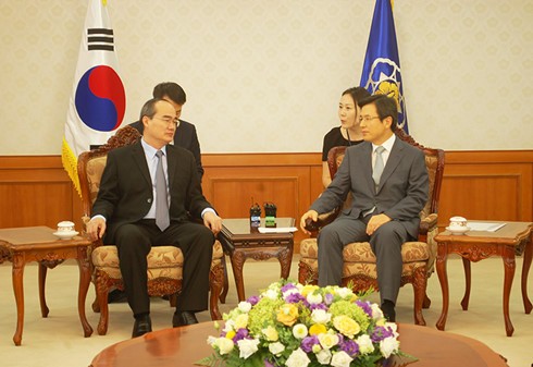 越南祖国阵线中央委员会主席阮善仁结束对韩国的访问