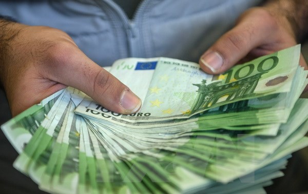卢森堡是欧盟最低工资最高的国家