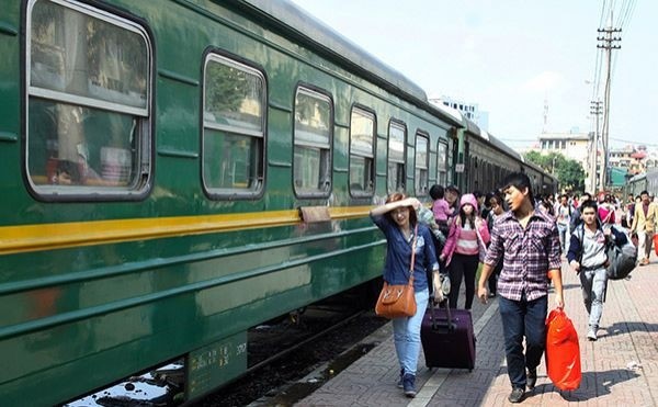 越南铁路总公司推出一千张票价一万越盾的火车票