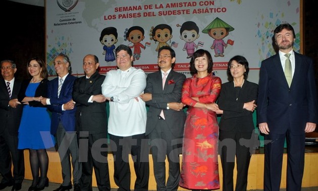 庆祝东盟成立50周年文化周在墨西哥开幕