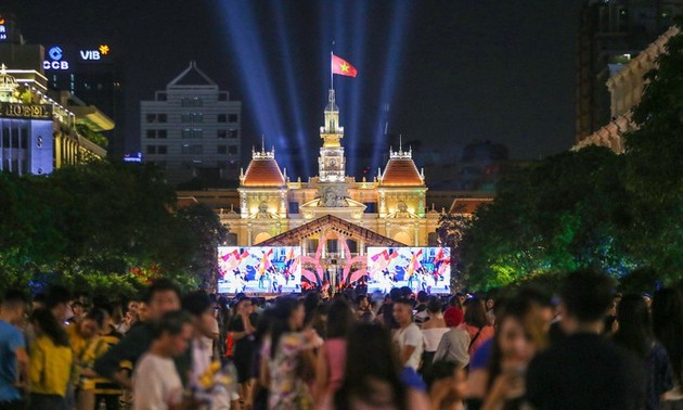越南9·2国庆73周年纪念会在胡志明市举行