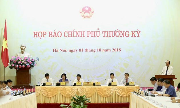 越南政府2018年9月例行记者会举行