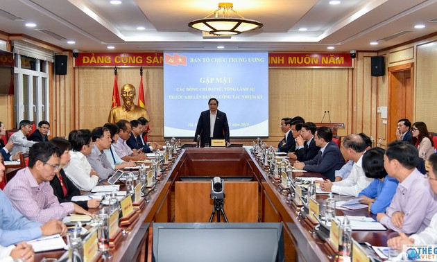 越南驻外大使和总领事为国家带来资源和优势