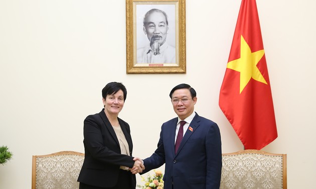 IFC希望与越南促进和发展资本市场