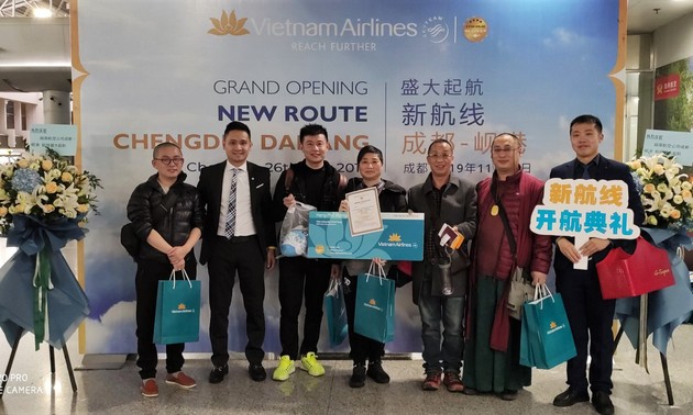 越南航空公司开通岘港至中国成都直达航线