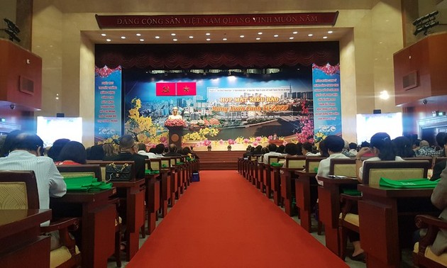 900名旅外越南人参加2020年迎春见面活动