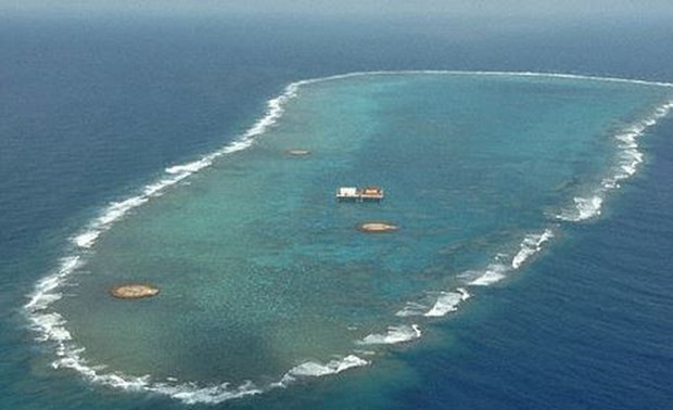 日本就中国船只在冲之鸟岛EEZ调查提出抗议