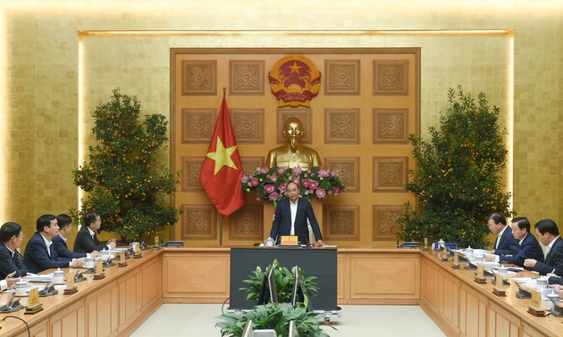 越南政府总理阮春福就调整岘港市总体规划主持会议