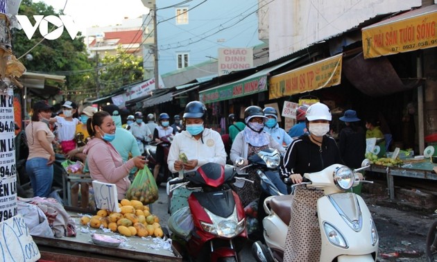 越南工贸部要求确保人民生活必需品供应