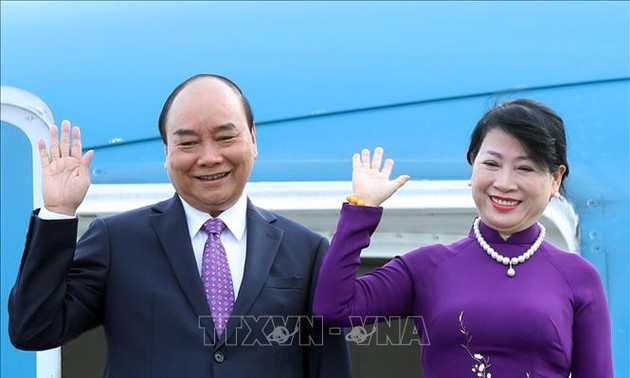 越南国家主席阮春福启程对瑞士进行正式访问