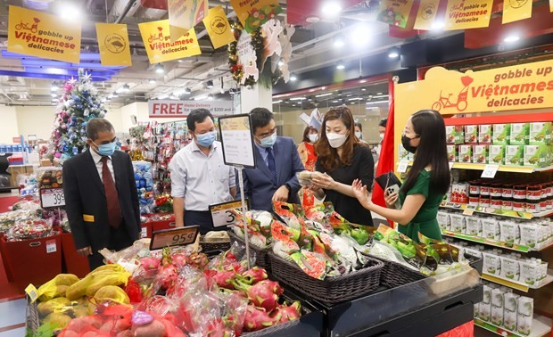 2021年越南商品周在新加坡大型连锁超市开幕