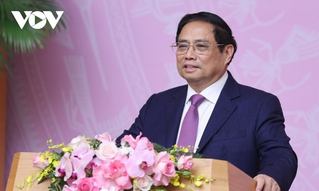 越南政府总理范明政：为女知识分子发挥作用创造环境和条件