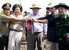Vietnam und Kambodscha feiern den 45. Jahrestag der Aufnahme ihrer Beziehungen