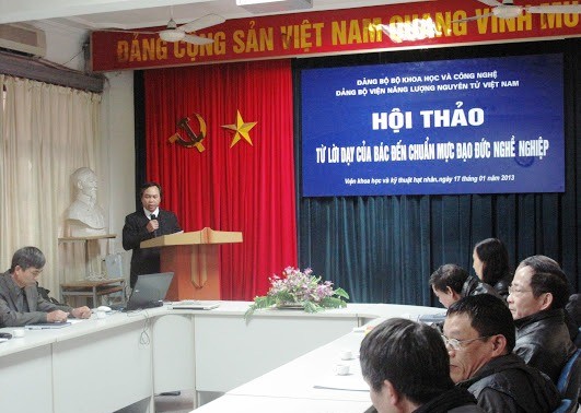 Forum über Lehren von Ho Chi Minh und Berufsmoral