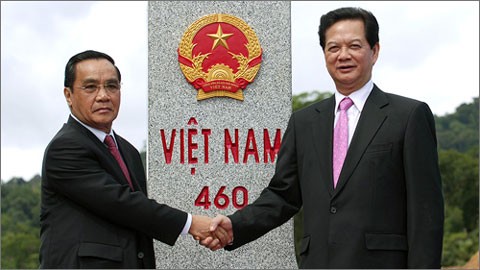 Bilanzkonferenz zur Pflege der Grenzsteine zwischen Laos und Vietnam