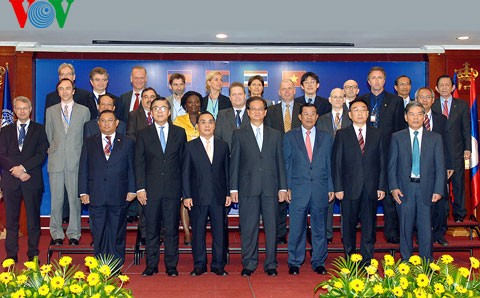 Tätigkeiten am Rande des Gipfels der Mekong-Fluss-Kommission