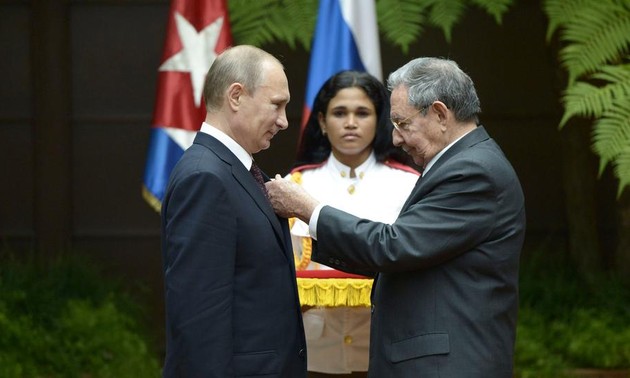 Russland baut vier Wärmekraftwerke in Kuba