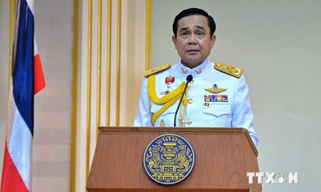 Thailändische Übergangsregierung vereidigt