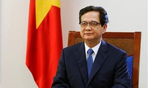 Premierminister Nguyen Tan Dung trifft Vertreter der Vorbilder der Nord-West Region