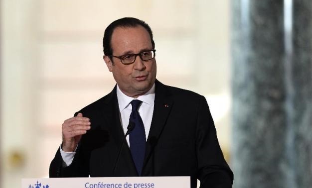 Frankreichs Präsident Fracois Hollande ruf seine Bürger zur Solidarität auf
