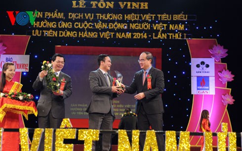 Fortsetzung der Kampagne “Vietnamesen bevorzugen vietnamesische Waren”