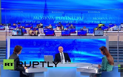 Direktdialog zwischen Bürgern und Russlands Präsident Wladimir Putin
