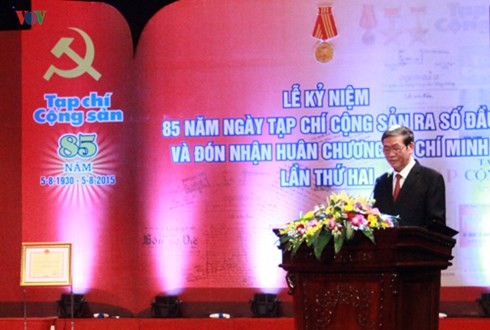 KPV-Generalsekretär Nguyen Phu Trong nimmt an Jubiläumsfeier der Kommunistischen Zeitschrift teil